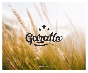 Garatlo I Script Font